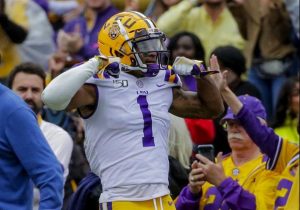 JaMarr Chase Is Going To Wear No. 7 On The LSU Tigers Football Jersey In 2020 In Baton Rouge.