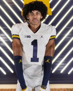 Andrel Anthony Will Surprise You At WR For The 2021 Michigan Wolverines Football Team As A True Freshman.