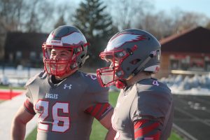 Davin Reif & Cole Lindow Have Amazing QB & RB Tandem For The 2020-21 Frankenmuth Eagles Football Team.