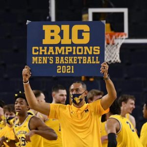 Juwan Howard Unanimous B1G Conference Basketball Coach Of The Year Award In The 2020-21 Campaign.
