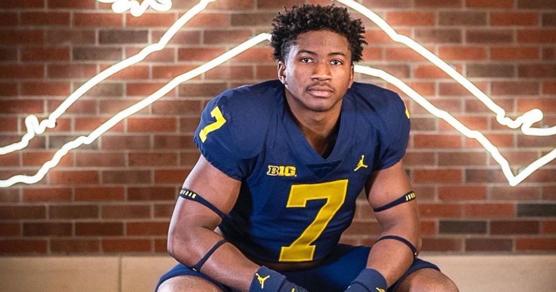 Benjamin Hall Verbally Committed To The Michigan Wolverines Football ...