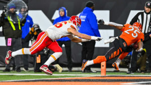 Chris Evans GW TD Reception For The Cincinnati Bengals On Sunday At Home Against The Kansas City Chiefs…..