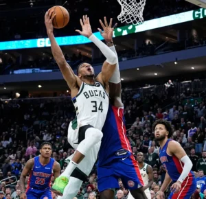 Giannis Antetokounmpo Phenomenal Performance Against The Detroit Pistons At Home…….