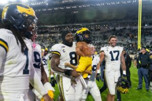 Derrick Moore Solid Game Against The Michigan State Spartans….