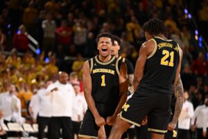 Trey McKenny In The Clutch Moments For The Michigan Wolverines 🏀 Team.